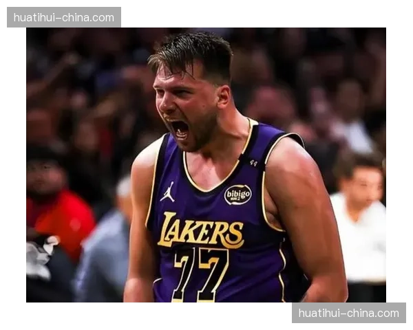 骑士主场氛围优势，速贷球馆球迷支持力度强劲